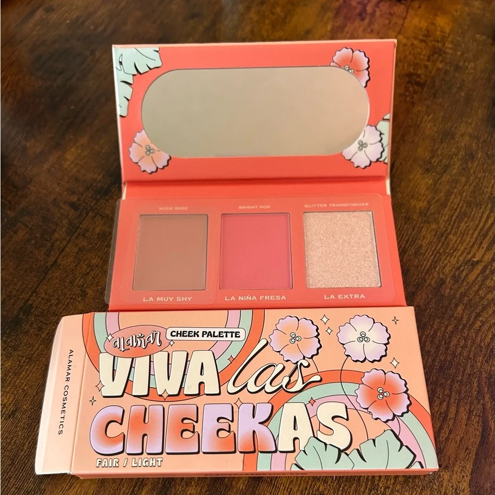 Alamar Viva Las Cheekas Blush Palette - Peach, Pink & Shimmery Champagne